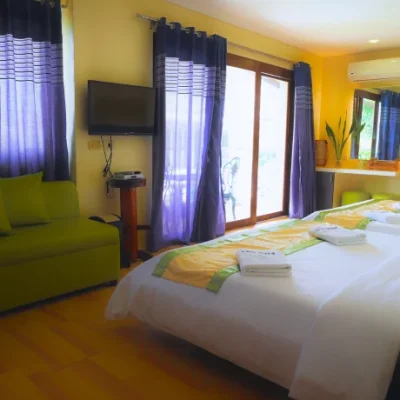 PIER UNO EXECUTIVE 460x